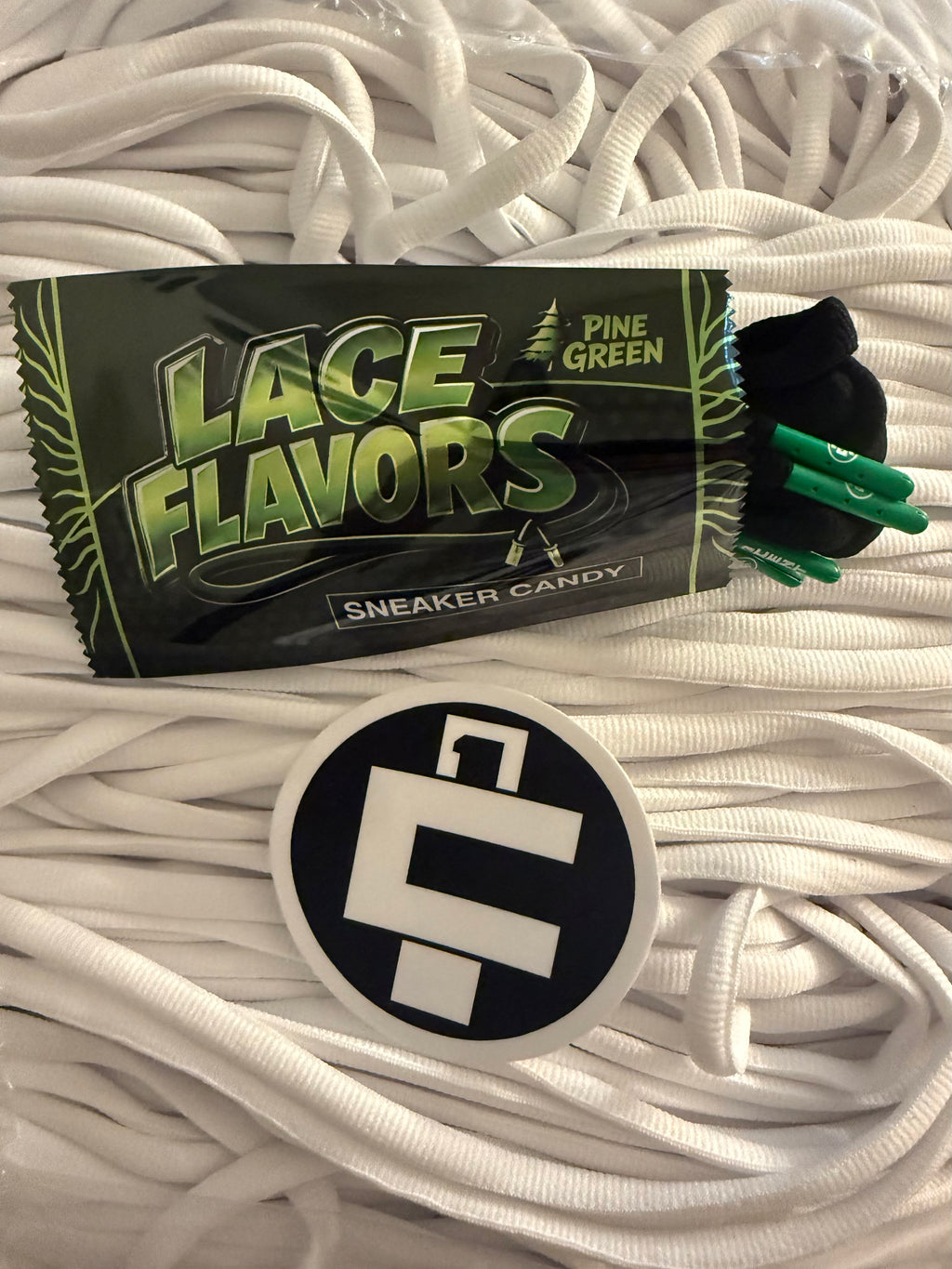 PINE GREEN — Premium  Foamposite Pro Laces